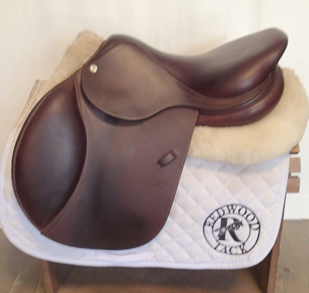 16.5" CWD Saddle - 2018 - 2L Flaps - SE01 - 4.25" dot to dot - Pro Panels