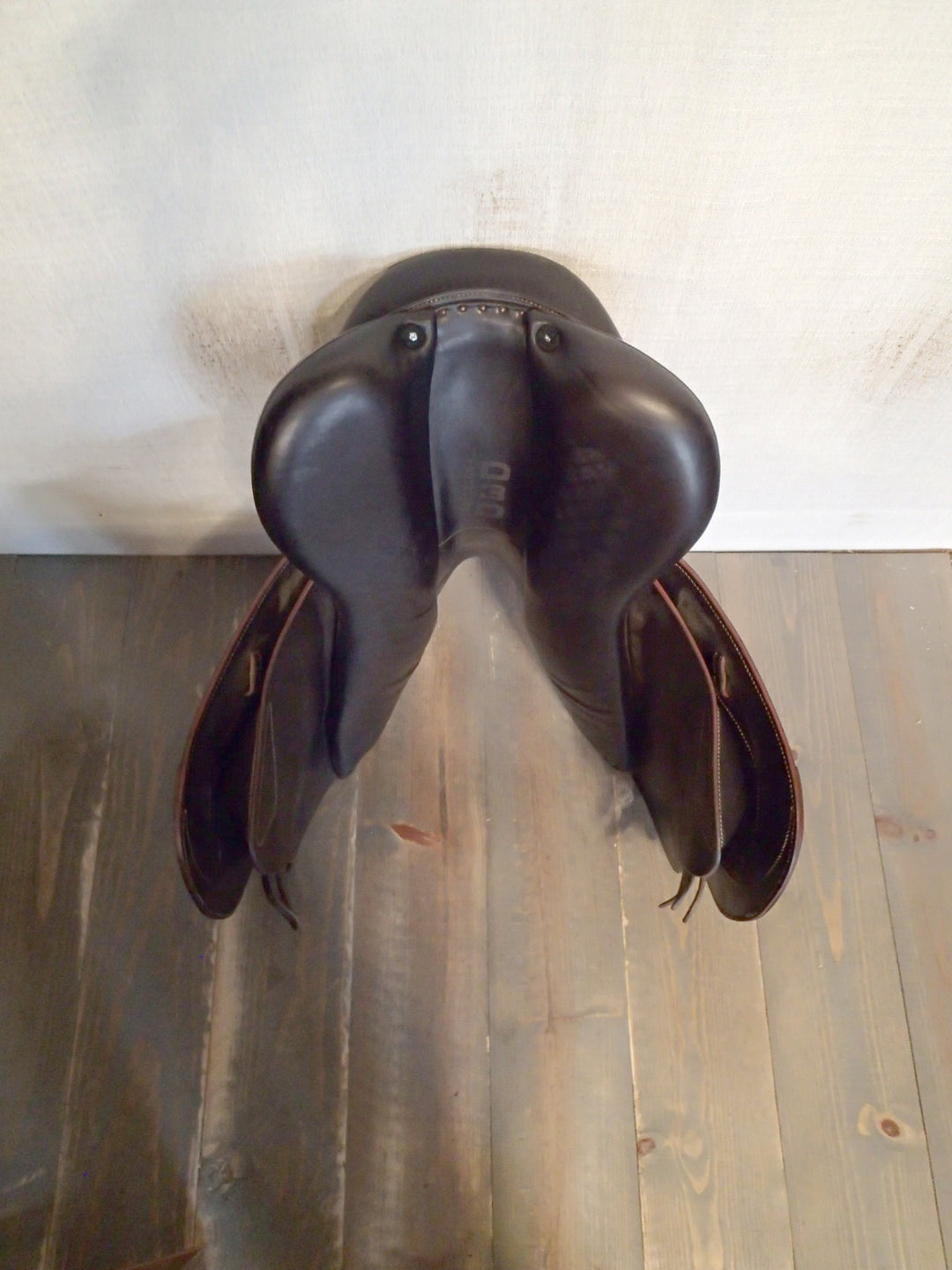 16.5" Devoucoux Biarritz C Saddle - Full Buffalo - 2016 - 1 Flaps - D3D - 5" dot to dot