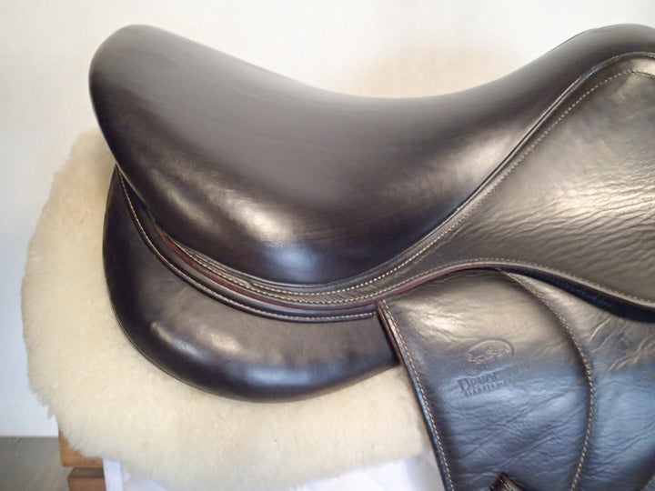 16.5" Devoucoux Biarritz C Saddle - Full Buffalo - 2016 - 1 Flaps - D3D - 5" dot to dot