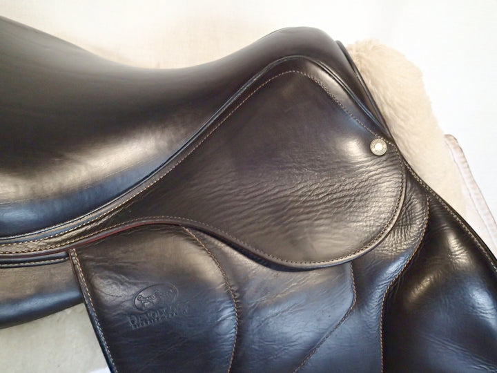 16.5" Devoucoux Biarritz C Saddle - Full Buffalo - 2016 - 1 Flaps - D3D - 5" dot to dot