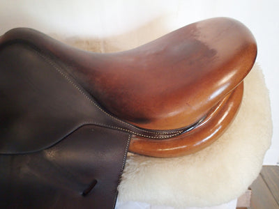 17.5" Butet Saddle - 2014 - P Seat - 2.5 Flaps - 4.25" dot to dot