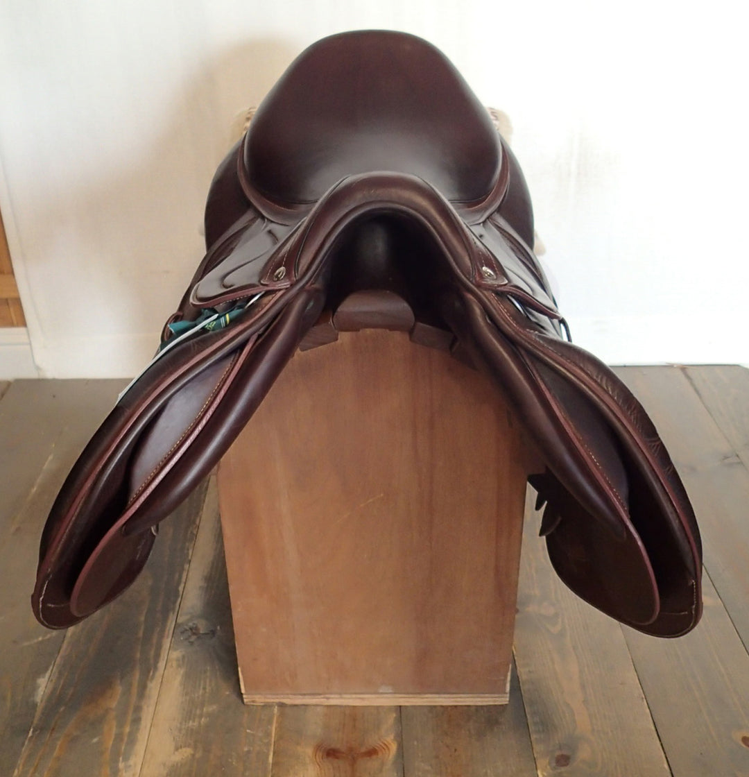 17.5" Devoucoux Biarritz Lab Saddle - Full Buffalo - 2022 - 3ABR Flaps - 4.75" dot to dot