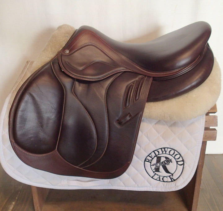 17.5" Devoucoux Biarritz Lab Saddle - Full Buffalo - 2022 - 3ABR Flaps - 4.75" dot to dot