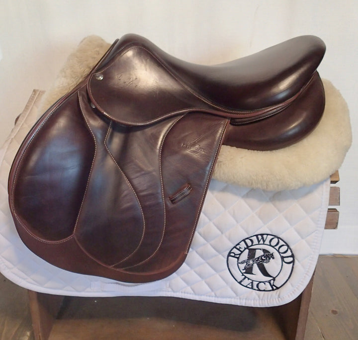 16.5" Devoucoux Biarritz S Saddle - Full Buffalo - 2022 - 2 Flaps - 4.5" dot to dot