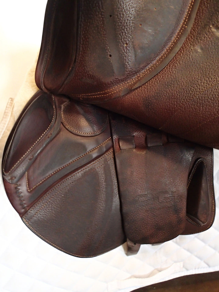 17.5" CWD Mademoiselle 2Gs Saddle - Full Buffalo - 2019 - 2C Flaps - SE32