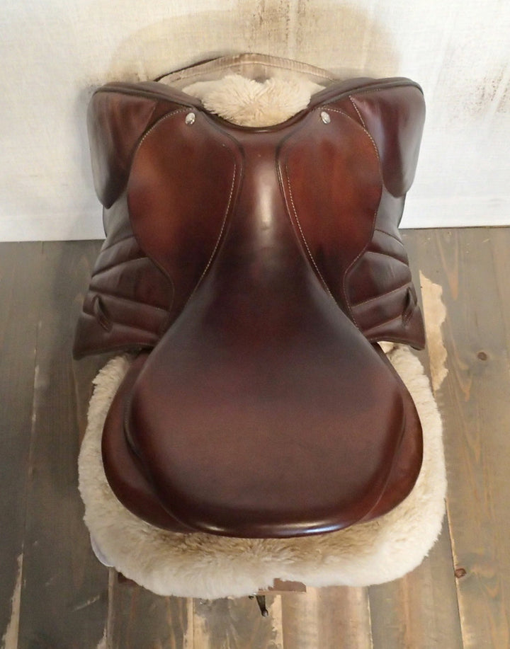 17" Butet Premium Saddle - Full Calfskin - 2022 - P Seat - 1.75 Flaps - 4.25" dot to dot (175)
