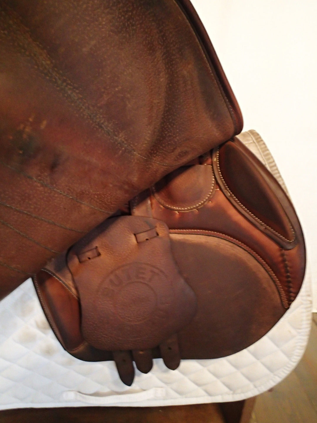 17" Butet Premium Saddle - Full Calfskin - 2022 - P Seat - 1.75 Flaps - 4.25" dot to dot (175)