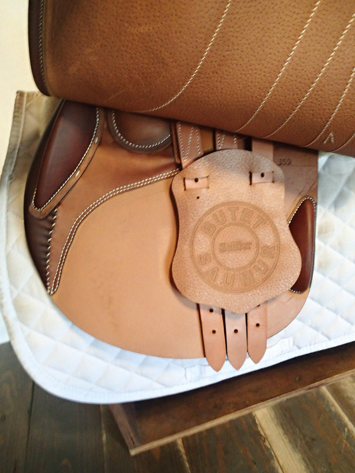 17" Butet Premium Saddle - Full Calfskin - 2014 - L Seat - 2 Flaps - 4.25" dot to dot (178)