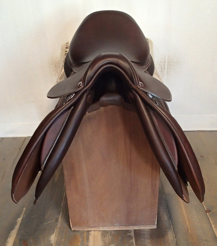17" Butet Premium Saddle - Full Calfskin - 2014 - L Seat - 2 Flaps - 4.25" dot to dot (178)