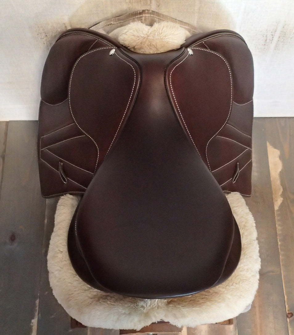 17" Butet Premium Saddle - Full Calfskin - 2014 - L Seat - 2 Flaps - 4.25" dot to dot (178)