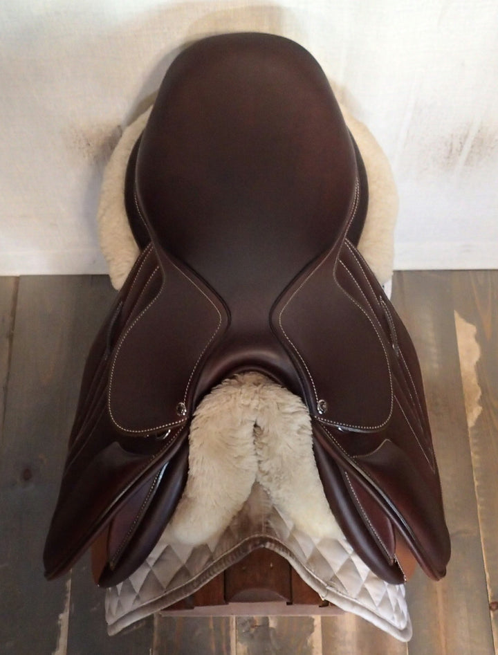 17" Butet Premium Saddle - Full Calfskin - 2014 - L Seat - 2 Flaps - 4.25" dot to dot (178)