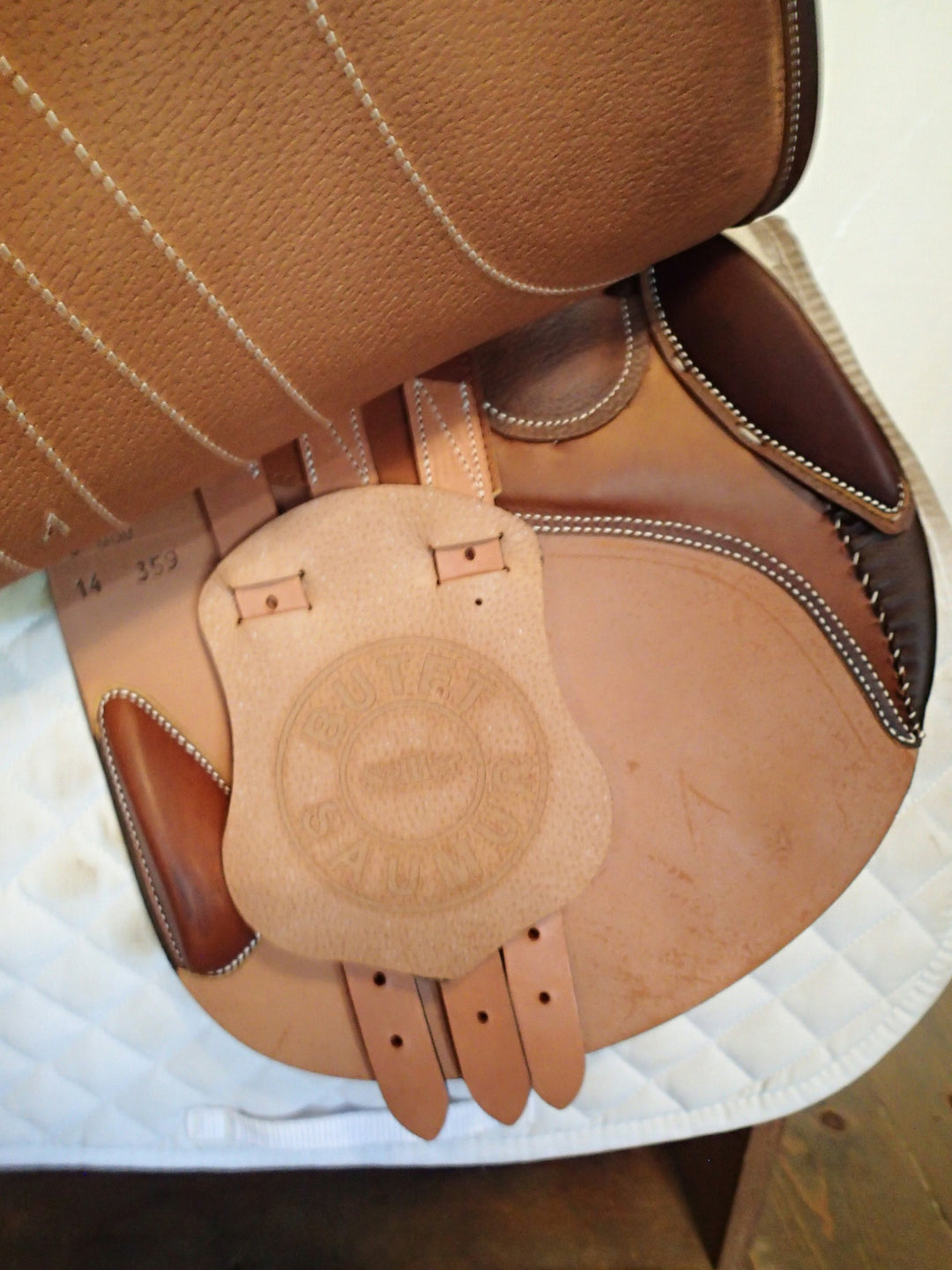 17" Butet Premium Saddle - Full Calfskin - 2014 - L Seat - 2 Flaps - 4.25" dot to dot (178)