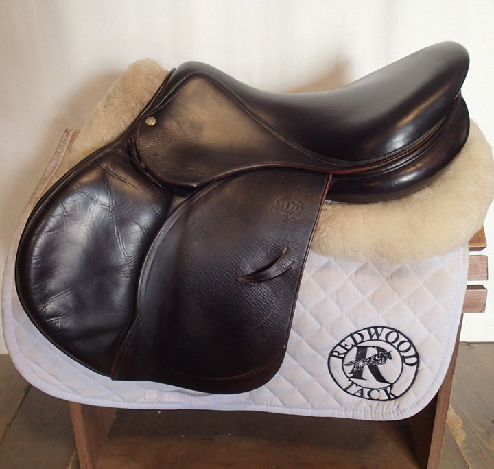 17" Devoucoux Oldara Saddle - Full Buffalo - 2013 - 2AA Flaps - 4.5" dot to dot