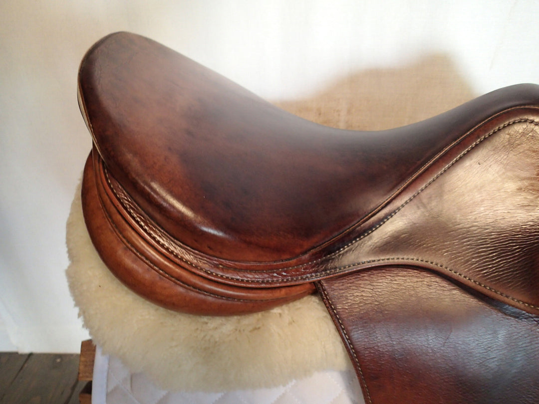 17" Prestige Nona Garson Saddle - 4.75" dot to dot