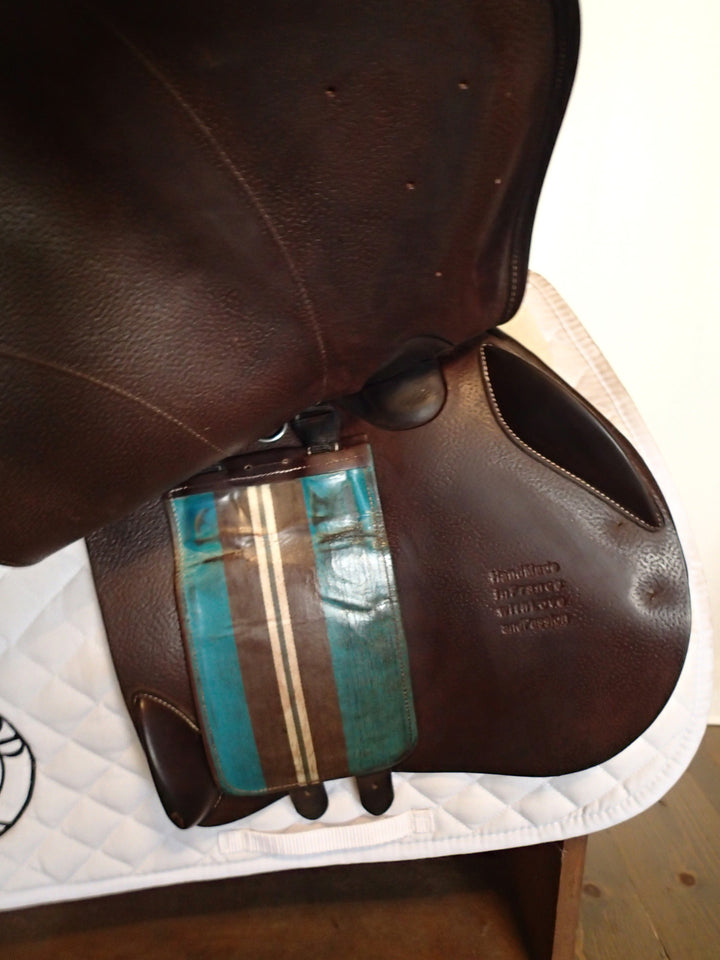 17.5" Voltaire Palm Beach Saddle - Full Buffalo - 2016 - 3AAA Flaps - 4.75" dot to dot - Wool Flocked