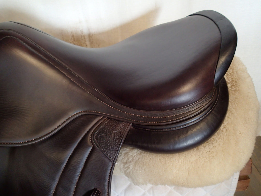 17" CWD Hunter Mademoiselle 2Gs Saddle - Full Buffalo - 2022 - 2LH Flaps - SE38 - Pro Panels (188)