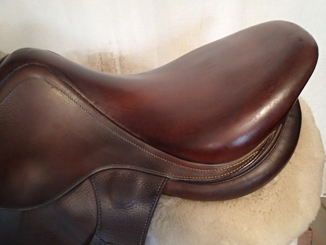 17.5" Antares Connexion Saddle - 2015 - 3AA Flaps - 4.5" dot to dot (193)