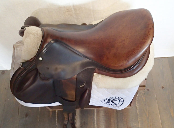 18" Devoucoux Ioldy Monoflap Saddle - 2002 - 1AA Flaps - 4.5" dot to dot