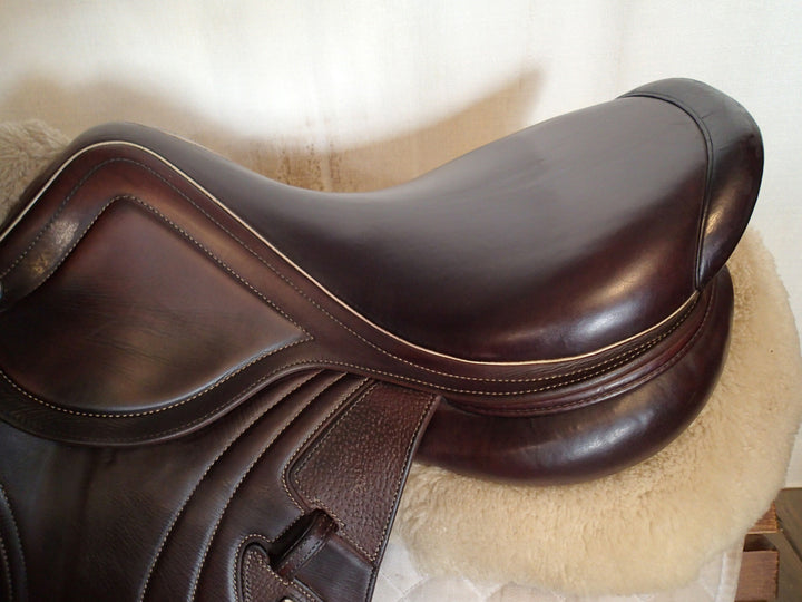 17.5" CWD Mademoiselle 2Gs Saddle - Full Buffalo - 2022 - 2C Flaps - SE32 (197)