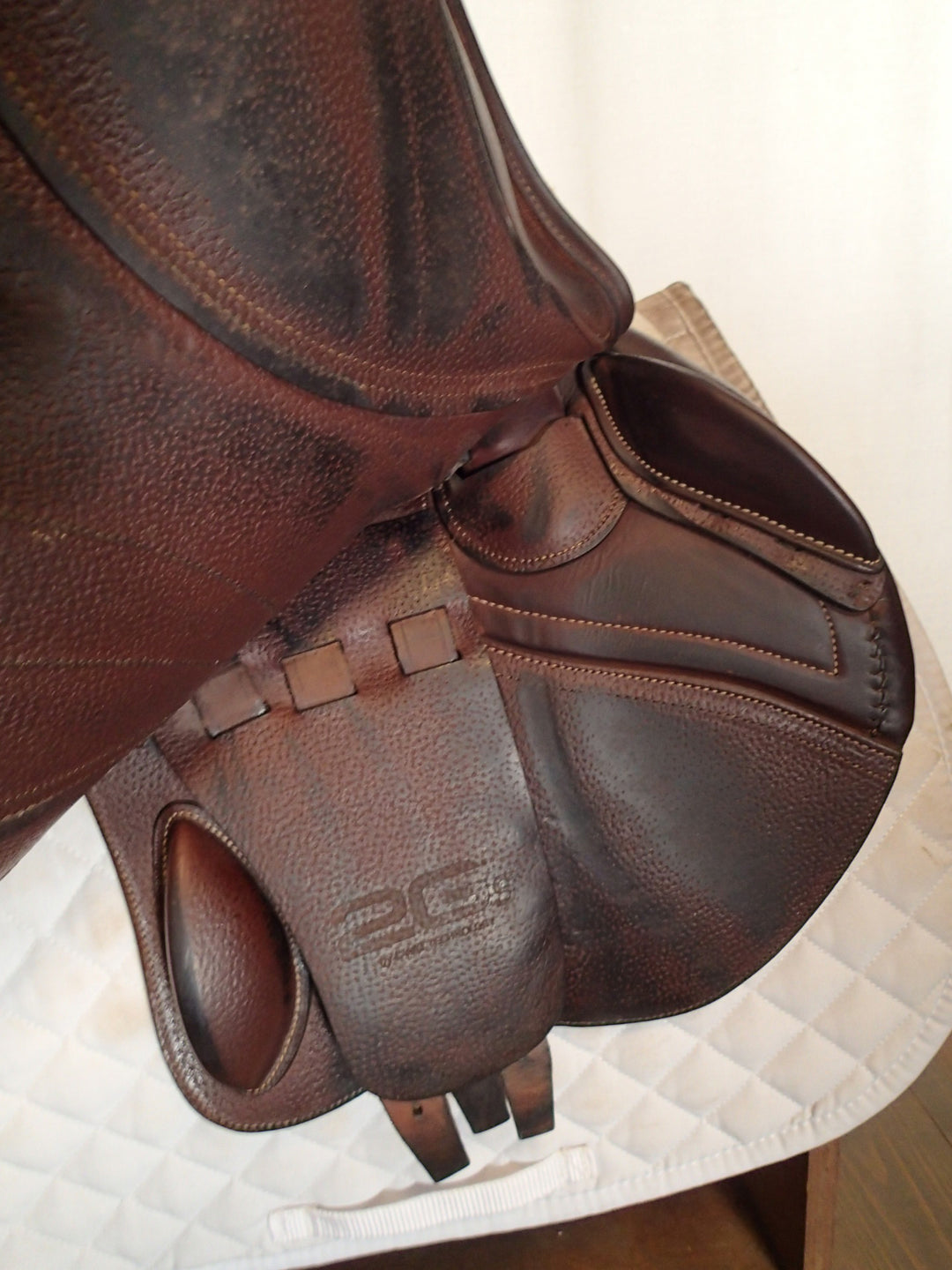 17.5" CWD Mademoiselle 2Gs Saddle - Full Buffalo - 2022 - 2C Flaps - SE32 (197)