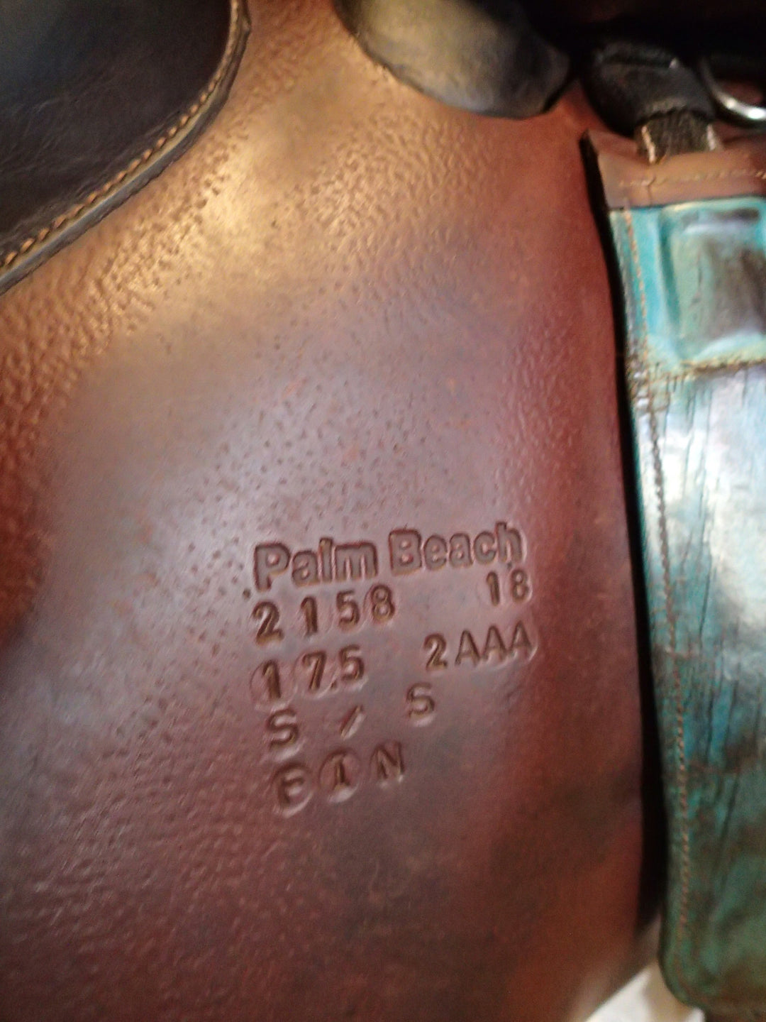 17.5" Voltaire Palm Beach Saddle - Full Buffalo - 2018 - 2AAA Flaps - 4.75" dot to dot - FIN panels (201)