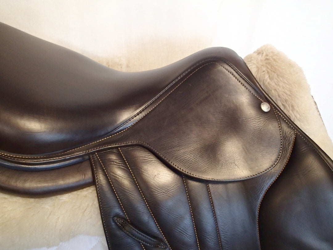 16" Butet Premium Saddle - Full Calfskin - 2018 - M Seat - 1.5 Flaps - 4.25" dot to dot