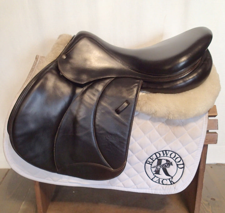 18" Voltaire Palm Beach Saddle - Full Buffalo - 2015 - 3AA Flaps - 4.75" dot to dot - Pro Panels