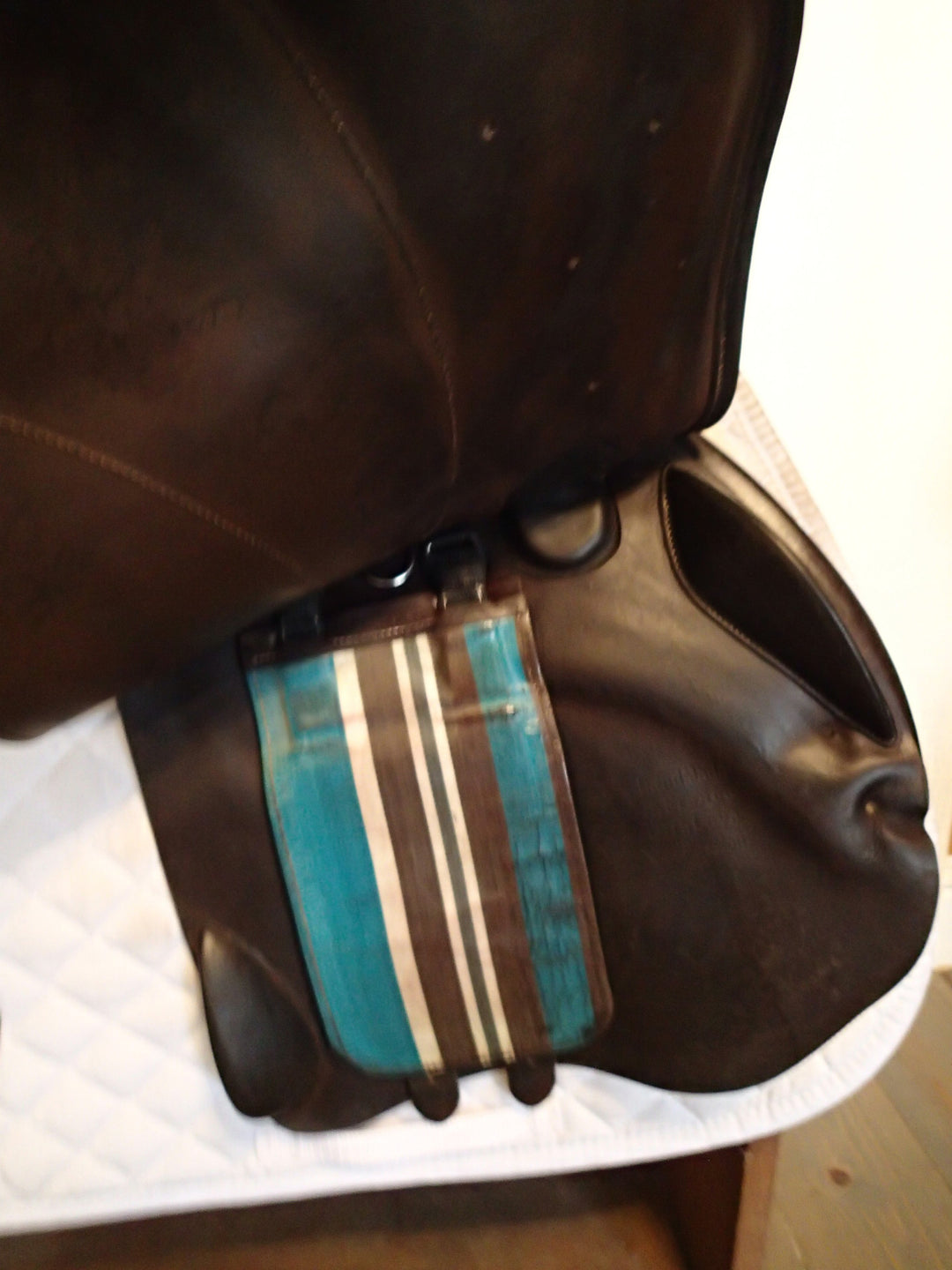 18" Voltaire Palm Beach Saddle - Full Buffalo - 2015 - 3AA Flaps - 4.75" dot to dot - Pro Panels