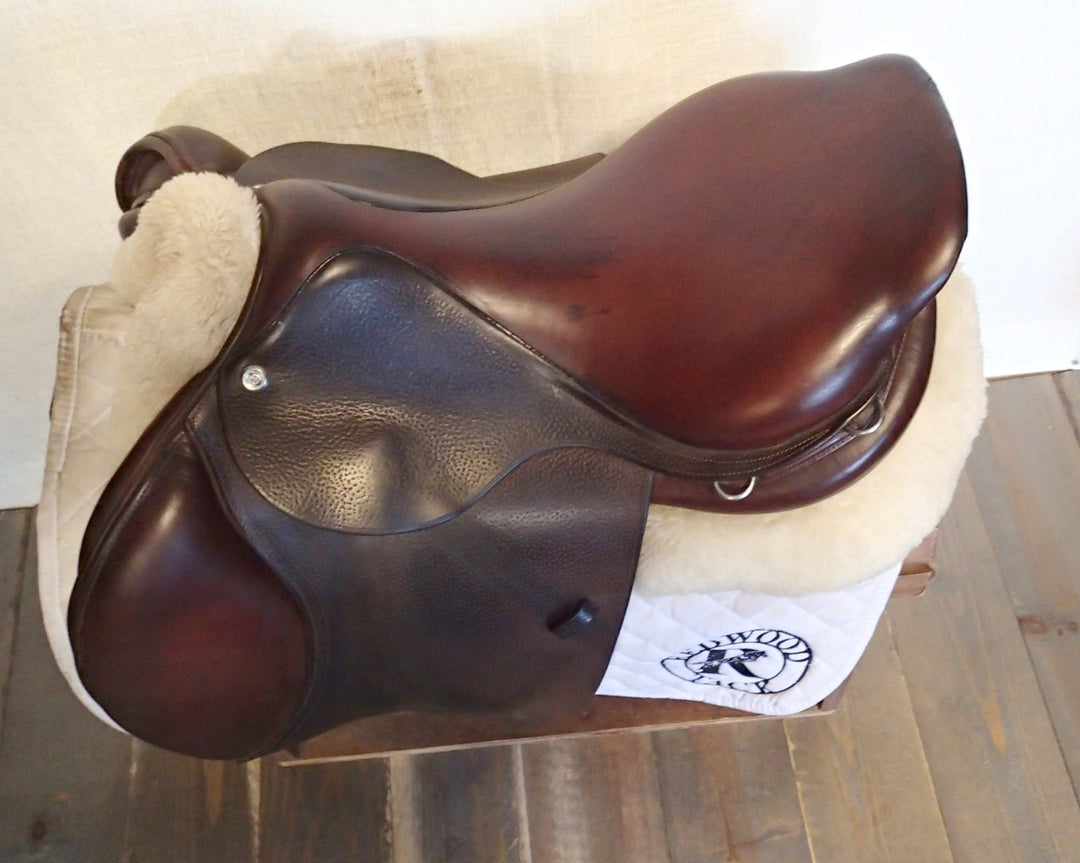 17.5" CWD Saddle - 2018 - 3C Flaps - SE02 - 4.5" dot to dot