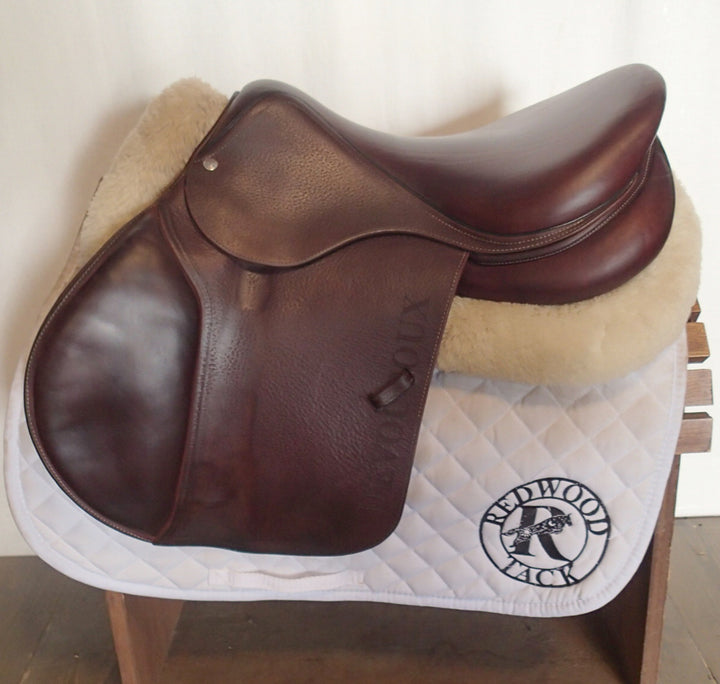 17" Devoucoux Biarritz O Saddle - 2023 - 2A Flaps - 4.75" dot to dot