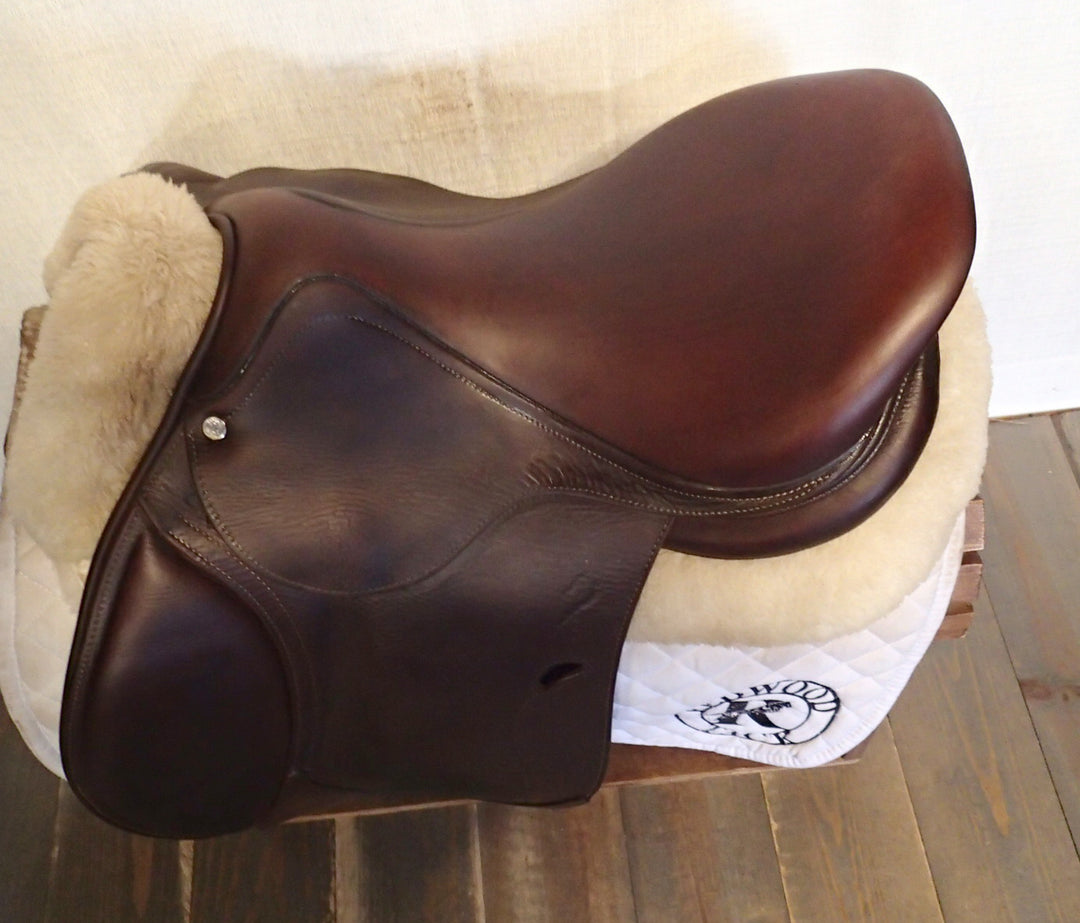 17" Antares Connexion Saddle - Full Buffalo - 2020 - 3NB Flaps - 4.75" dot to dot