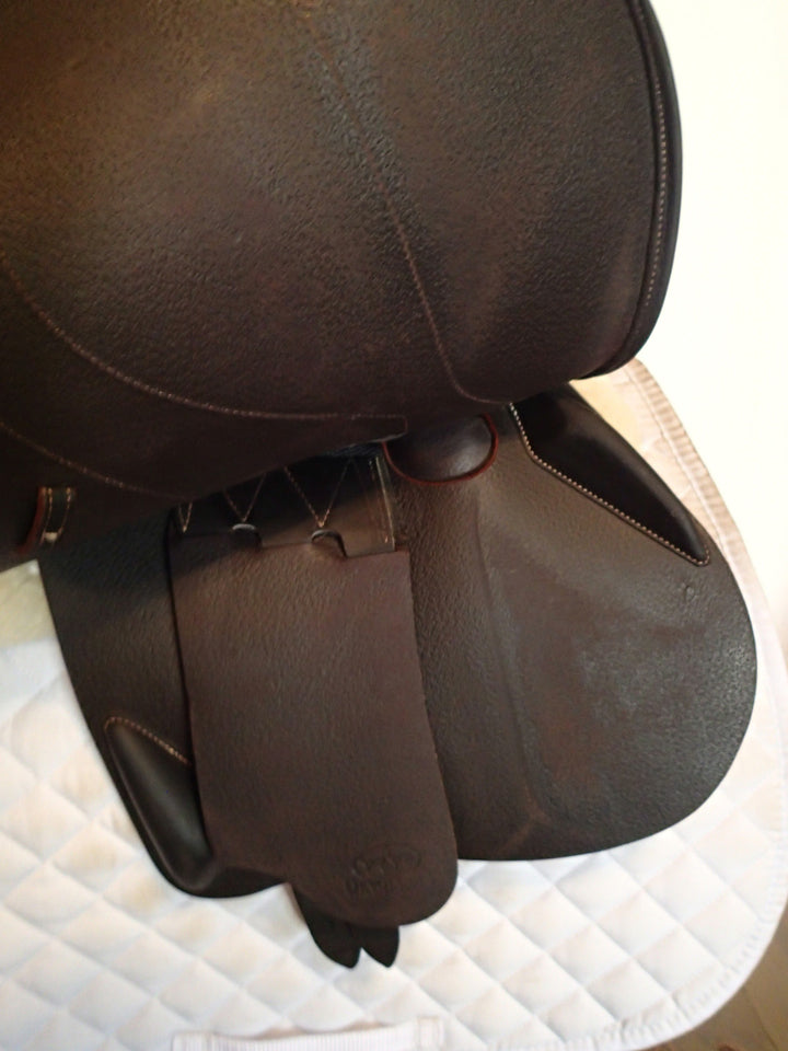 16.5" Devoucoux Biarritz O Saddle - Full Buffalo - 2019 - 1A Flaps - D3D - 4.75" dot to dot