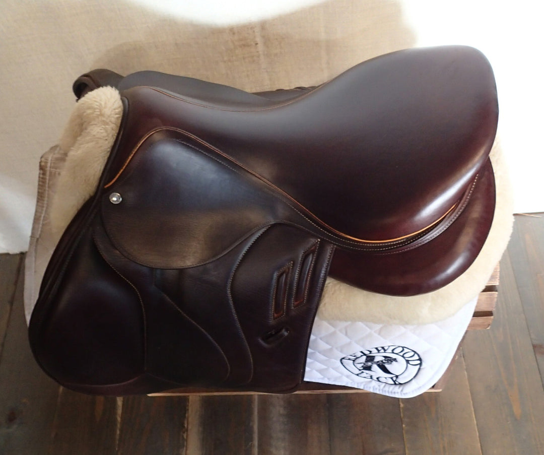 17.5" Devoucoux Biarritz Lab Saddle - Full Buffalo - 2017 - 2AR Flaps - 4.75" dot to dot