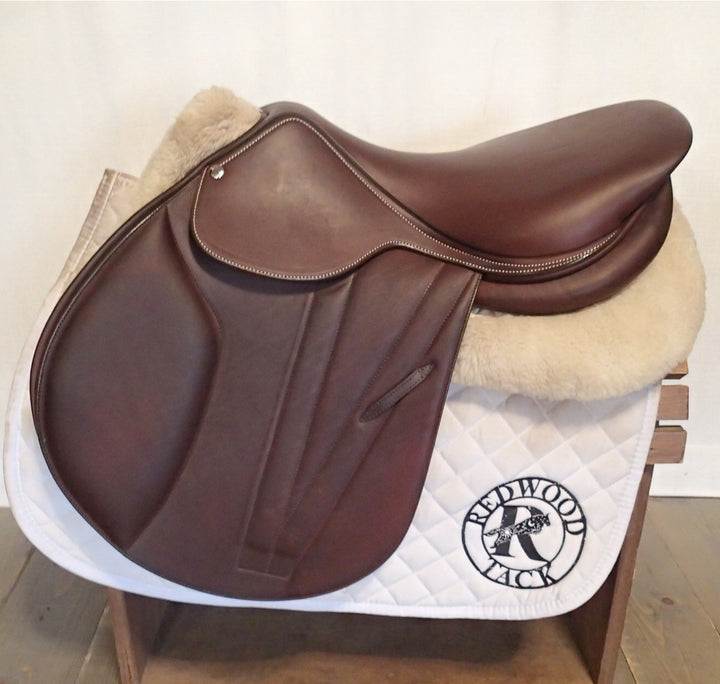 17" Butet Premium Saddle - Full Calfskin - 2015 - P - 2.25 Flaps - 4" dot to dot