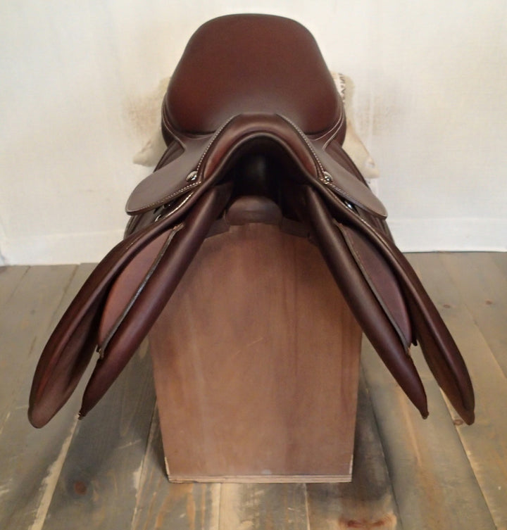 17" Butet Premium Saddle - Full Calfskin - 2015 - P - 2.25 Flaps - 4" dot to dot