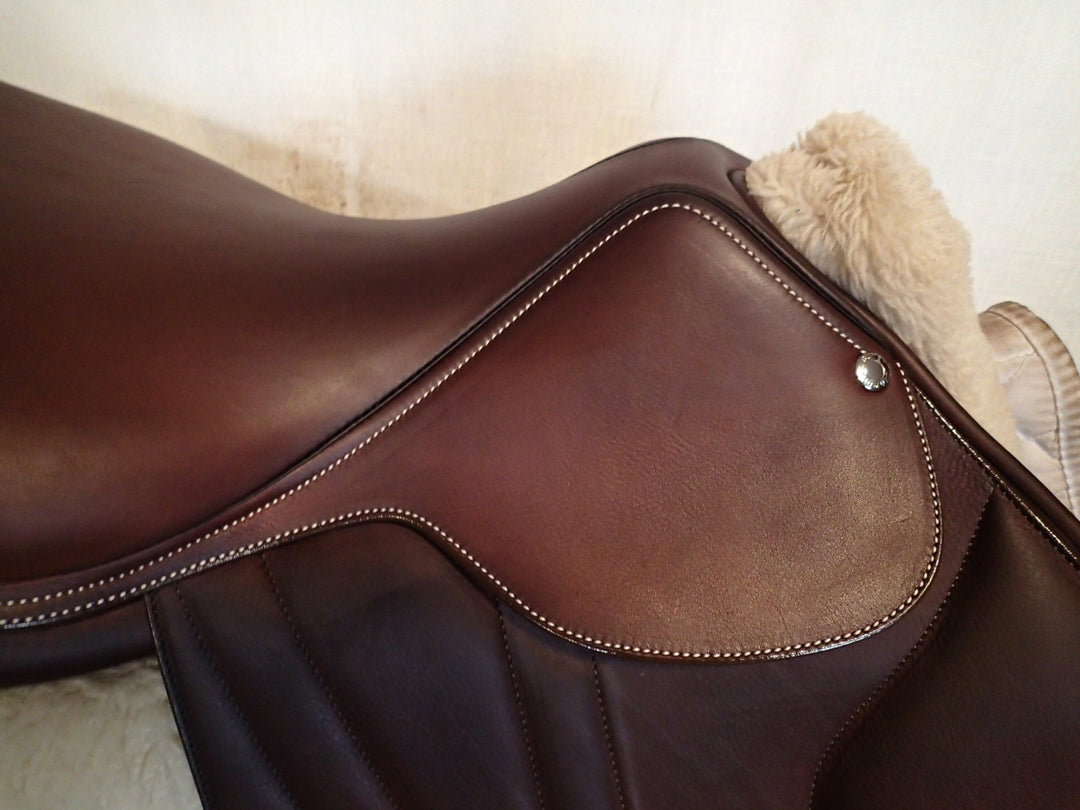 17" Butet Premium Saddle - Full Calfskin - 2015 - P - 2.25 Flaps - 4" dot to dot