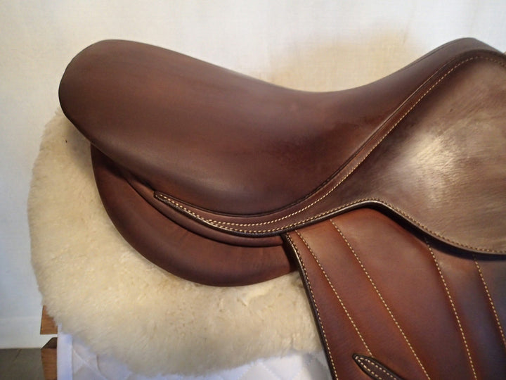 15" Butet Premium Saddle - Full Calfskin - 2021 - P Seat - 0.5 Flaps - 4.5" dot to dot