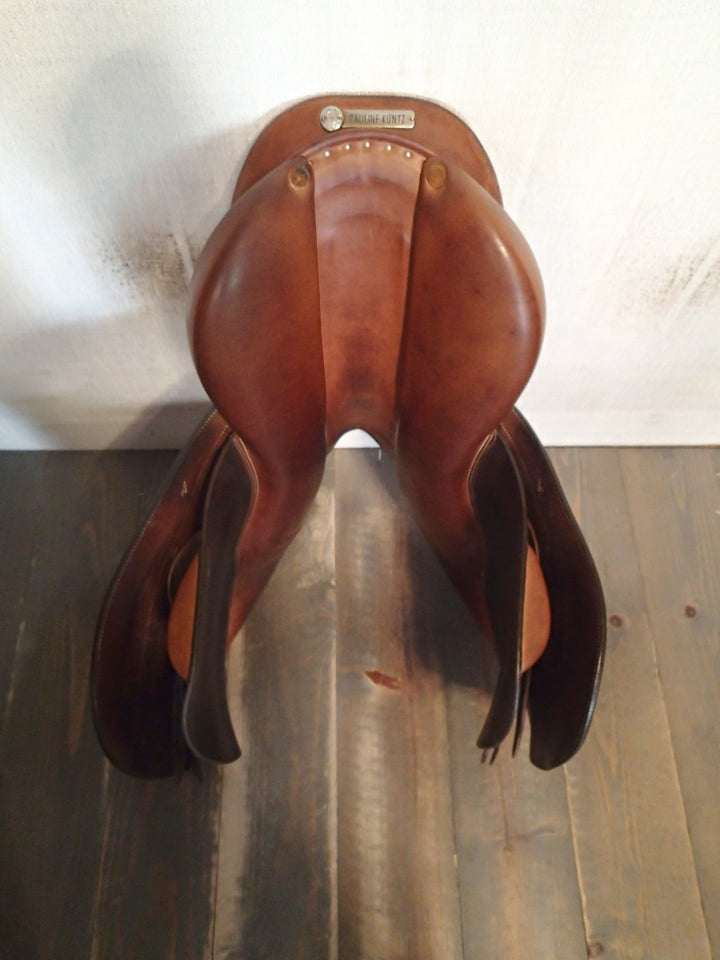 17.5" Butet Premium Saddle - Full Calfskin - 2015 - P Seat - 2.5 Flaps - 4.25" dot to dot (237)