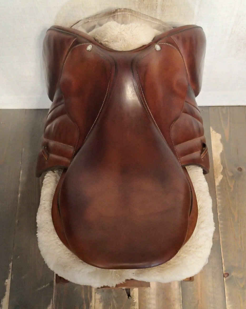 17.5" Butet Premium Saddle - Full Calfskin - 2015 - P Seat - 2.5 Flaps - 4.25" dot to dot (237)