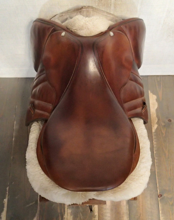 17.5" Butet Premium Saddle - Full Calfskin - 2015 - P Seat - 2.5 Flaps - 4.25" dot to dot (237)