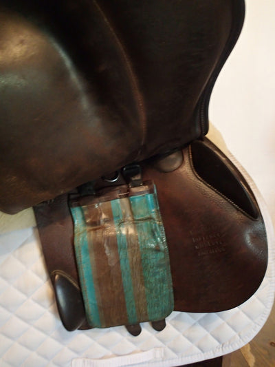 16.5" Antares Saddle - 2010 - 0N Flaps - 5" dot to dot