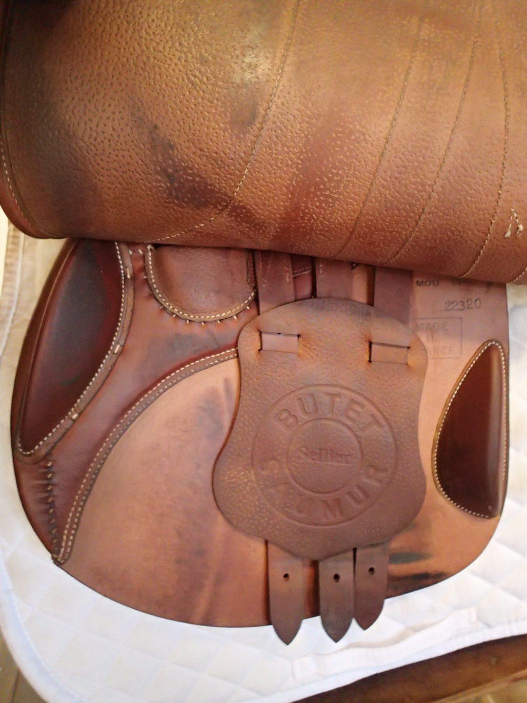 17" Butet Premium Saddle - Full Calfskin - 2022 - L Seat - 2.25 Flaps - 4.25" dot to dot