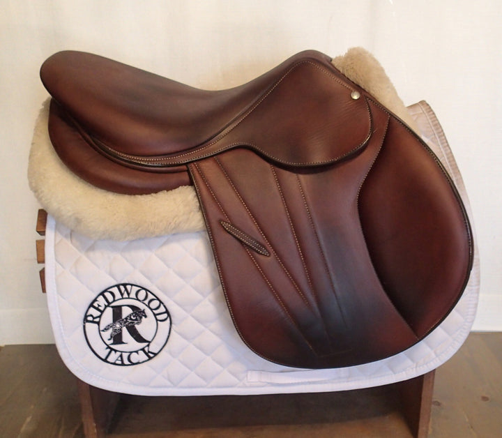 17" Butet Premium Saddle - Full Calfskin - 2022 - L Seat - 2.25 Flaps - 4.25" dot to dot