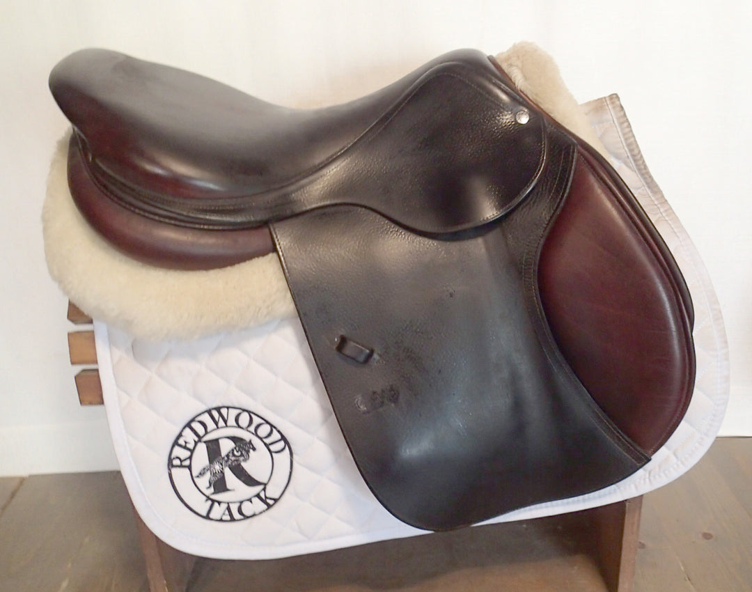 18" CWD Saddle - 2014 - 3L Flaps - SE01 - 4.5" dot to dot - Pro Panels