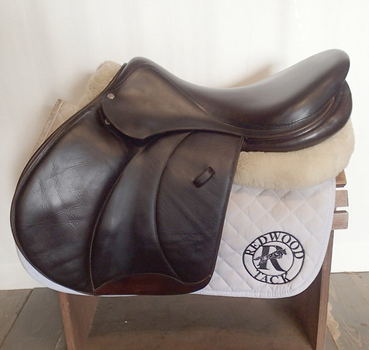 18.5" Voltaire Palm Beach Saddle - Full Buffalo - 2013 - 4AAAR Flaps - 4.75" dot to dot - FIN Panels