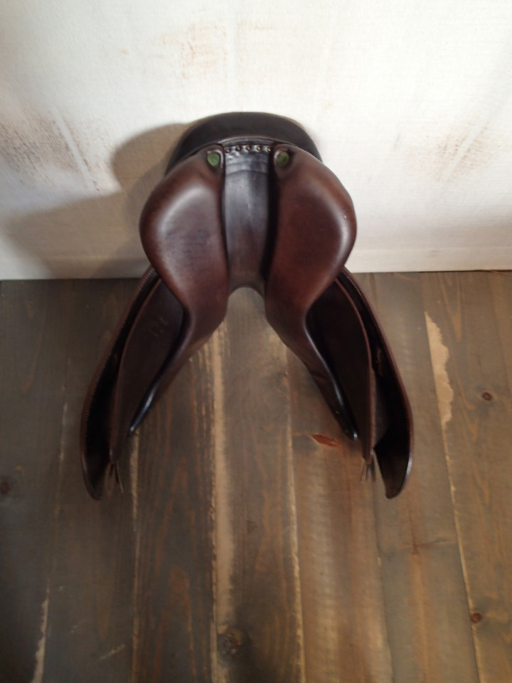 15.5" Devoucoux Huarra Saddle - 2006 - 0 Flaps - 4.5" dot to dot