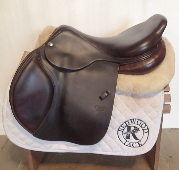 18" CWD Saddle - 2013 - 3C Flaps - SE02 - 4.5" dot to dot - Wool Flocked