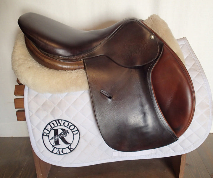 17" Butet Saddle - 2000 - P Seat - 1 Flaps - 4.25" dot to dot