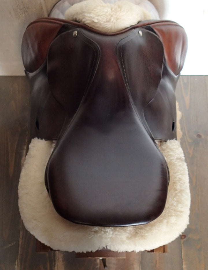 17" Butet Saddle - 2000 - P Seat - 1 Flaps - 4.25" dot to dot