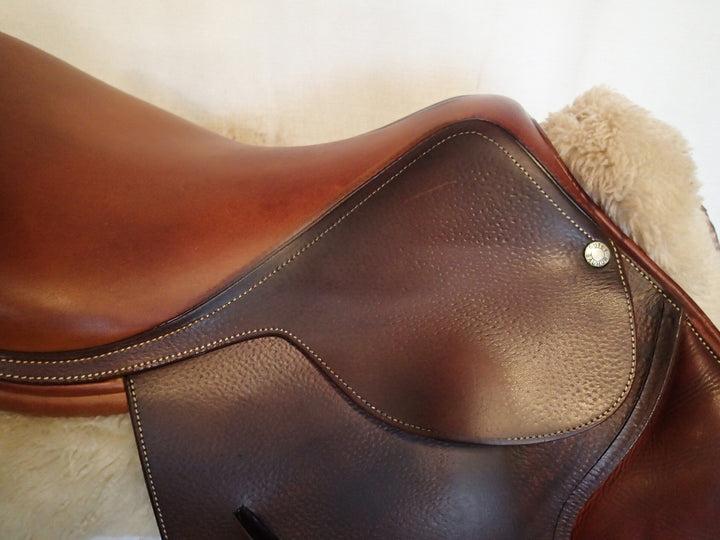 16" Butet Saddle - 2008 - L Seat - 2C Flaps - 4.25" dot to dot